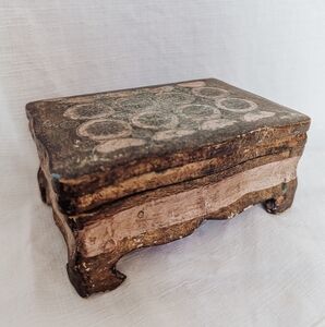 Vintage Italian Florentine Wood Trinket/Jewelry Box